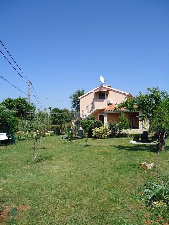 Studio Apartment Nera Rovinj Quarto foto