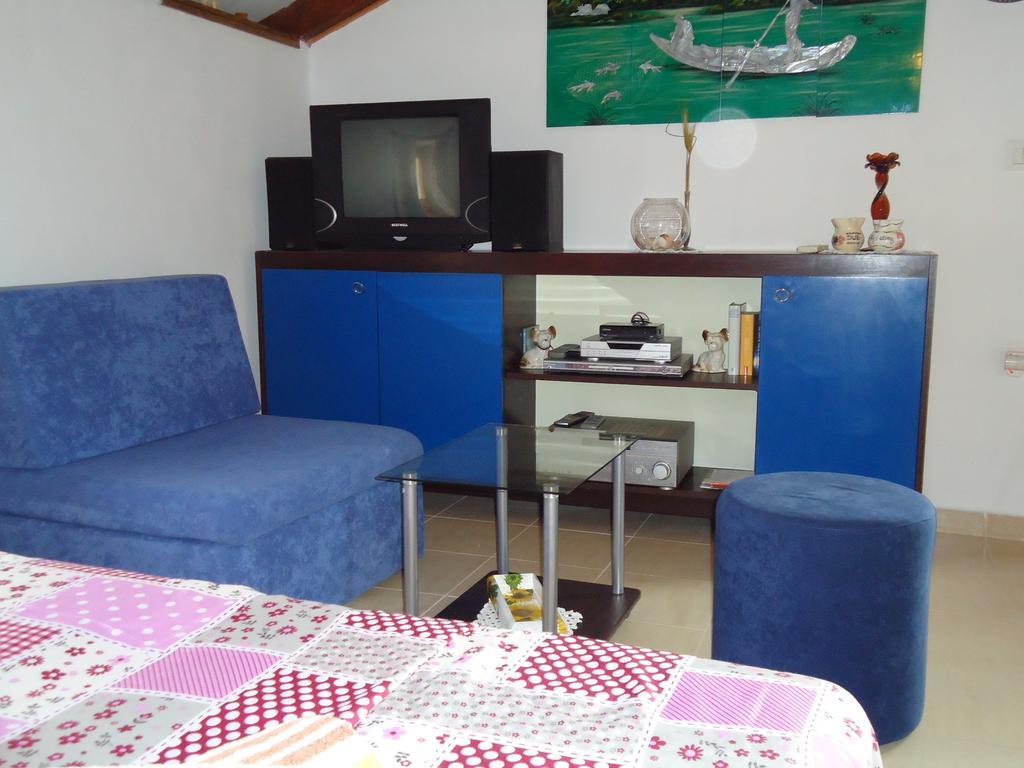 Studio Apartment Nera Rovinj Quarto foto
