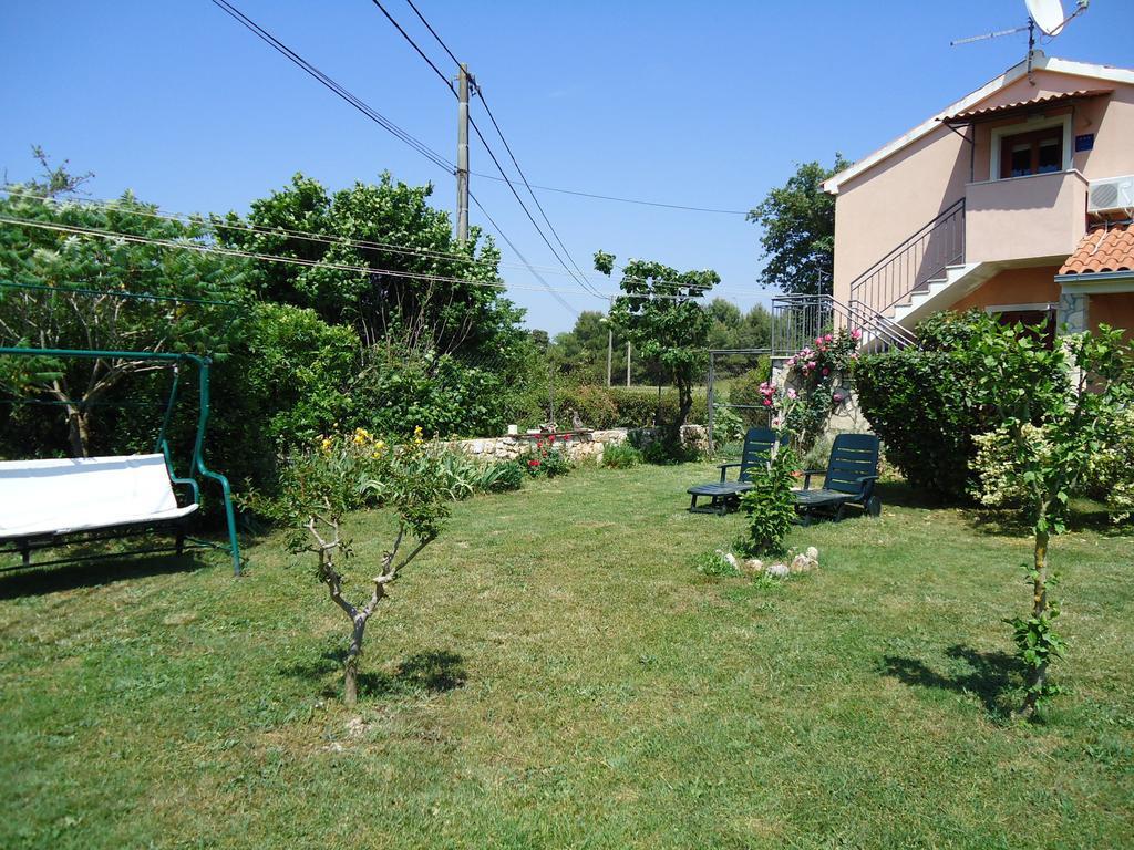 Studio Apartment Nera Rovinj Quarto foto